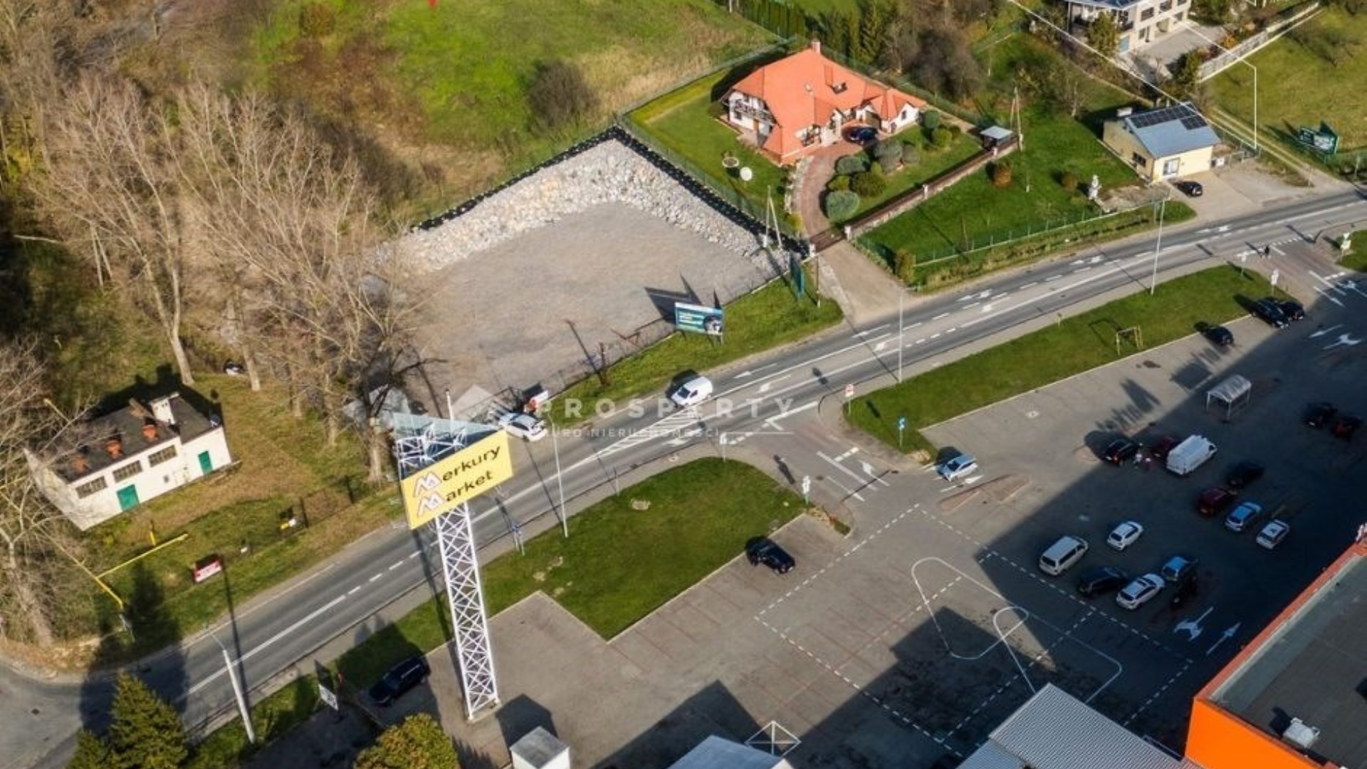 Działka na sprzedaż