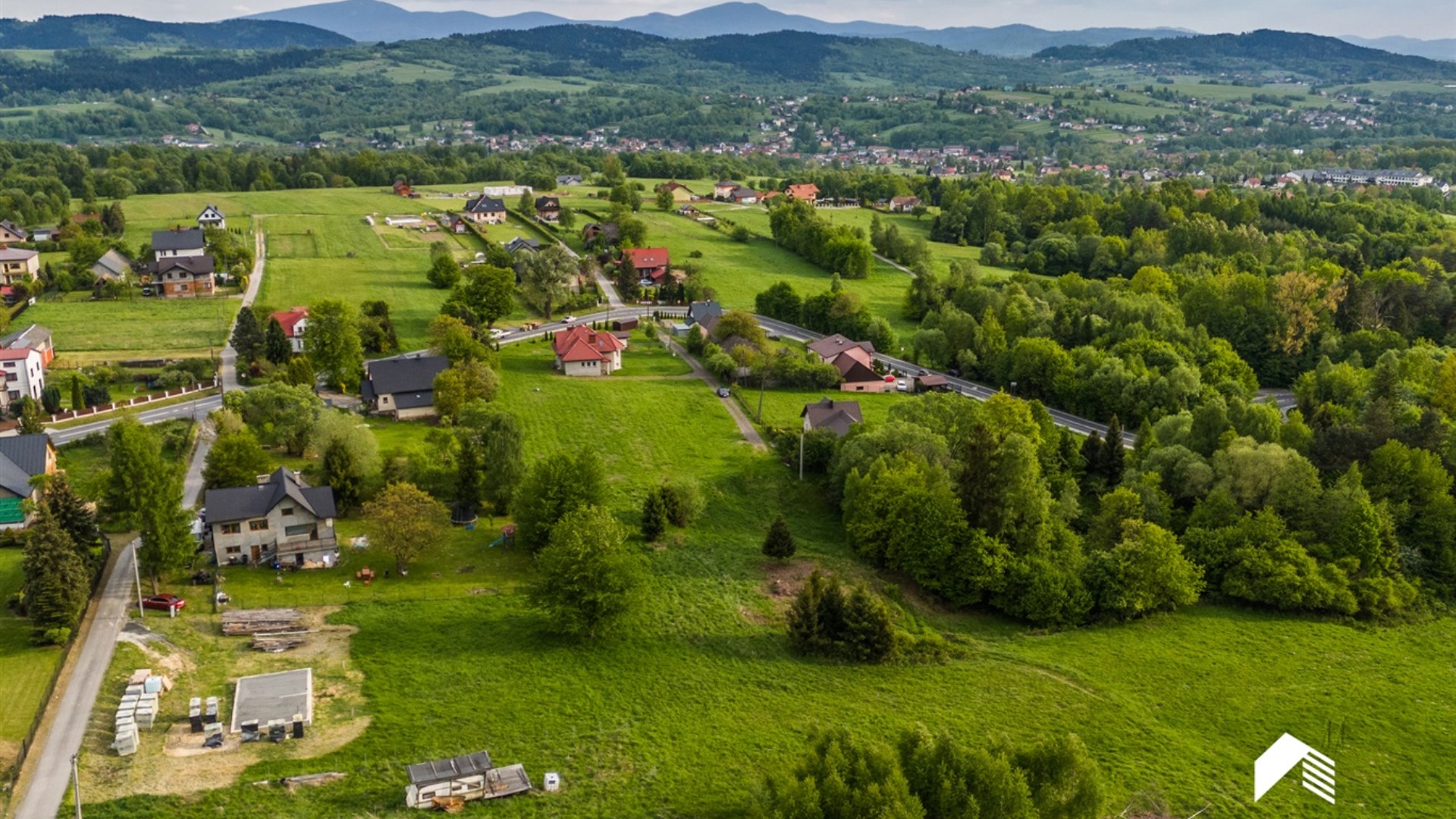 Działka na sprzedaż