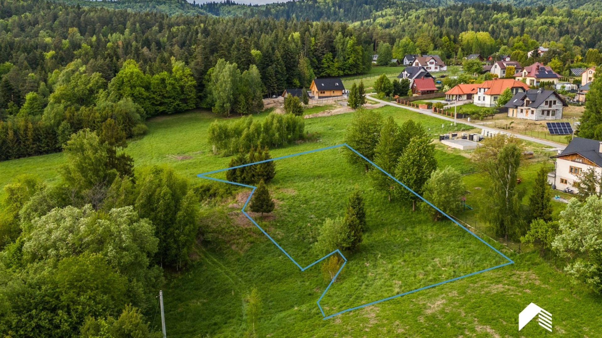 Działka na sprzedaż