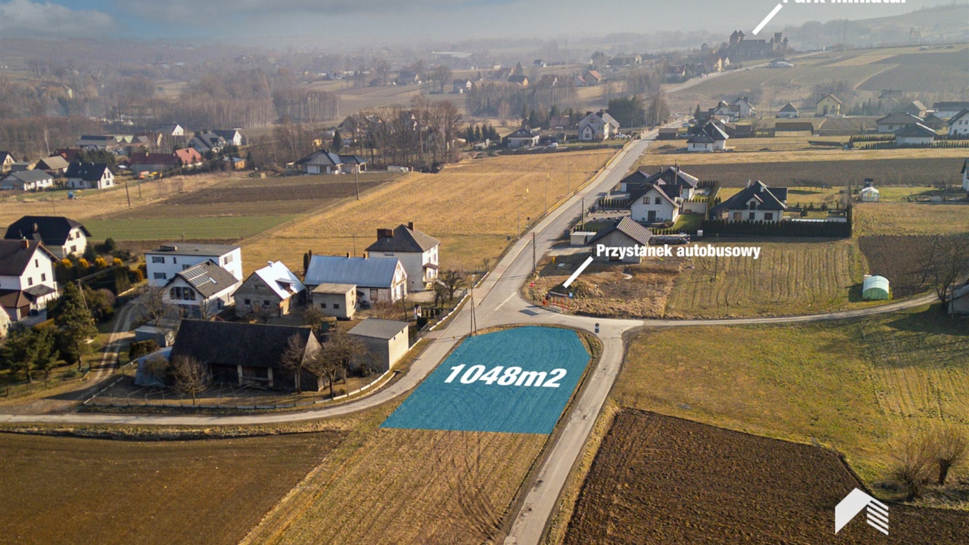 Działka na sprzedaż