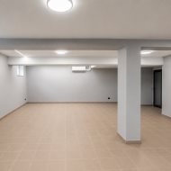 Lokal na sprzedaż